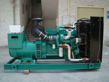 康保1100kw康明斯柴油发电机组图片 康保1100kw康明斯柴油发电机组图片